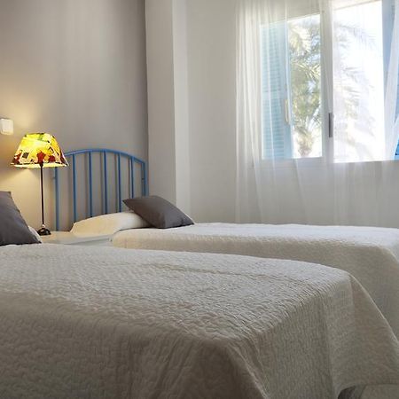 Apartamentos Alberca Denia Bagian luar foto