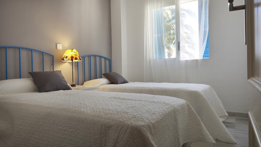 Apartamentos Alberca Denia Bagian luar foto